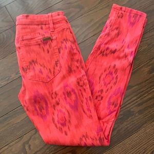 Joe’s Jeans in Red Ikat Print, sz 28